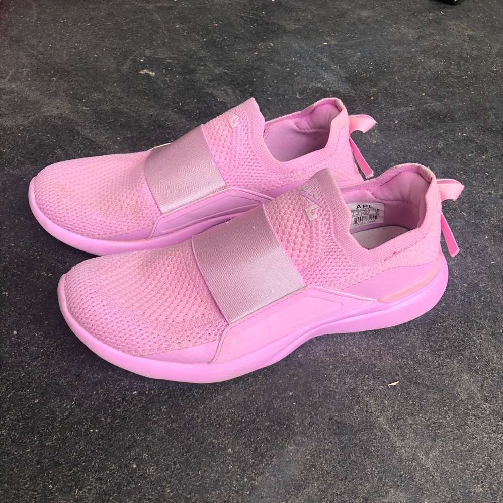APL Techbloom Bliss Size 6.5 Power Pink